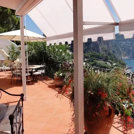 Splendido Situato In Posizione Privilegiata Con Vista Sul Mare 度假居 *